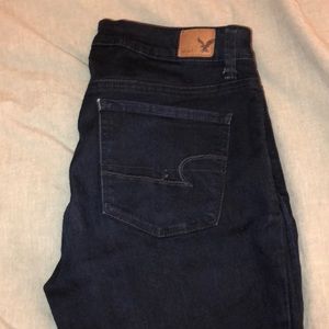American Eagle Super Skinny Jeans Size 10 mid rise